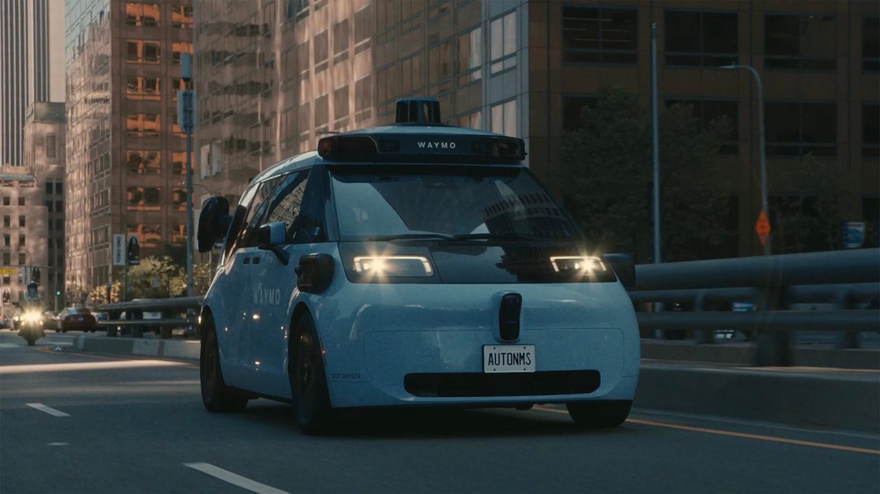 Waymo'nun Otonom Araçları Artık Gemini ile Konuşabiliyor