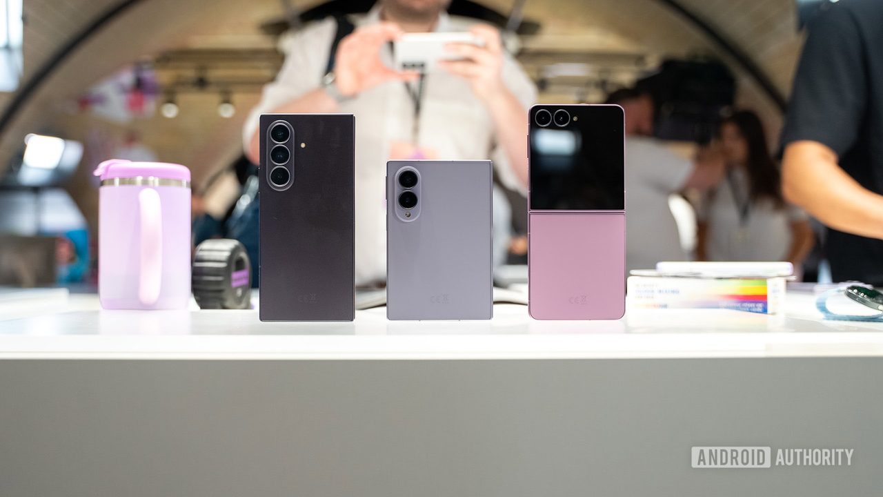 Samsung'un Yeni Katlanabilir Telefonları Gemini Nano 4 ile Geliyor